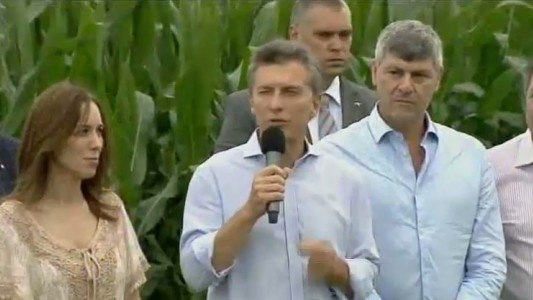 Macri anunció "retenciones cero para las exportaciones regionales"