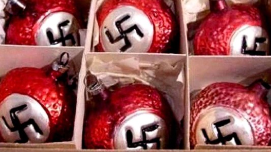 La policía alemana incauta adornos navideños con símbolos nazis
