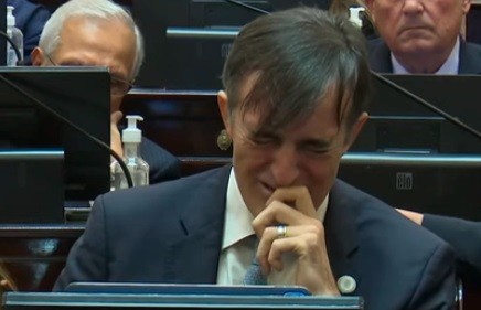 Video: el emotivo discurso de Esteban Bullrich tras dejar su banca en el Senado