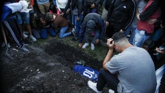 Último adiós a Luciano Olivera, el joven de 16 años asesinado por un policía en Miramar