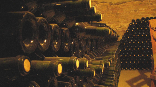 El boom exportador del vino se ve amenazado por el faltante de botellas y Chile podría ganar terreno