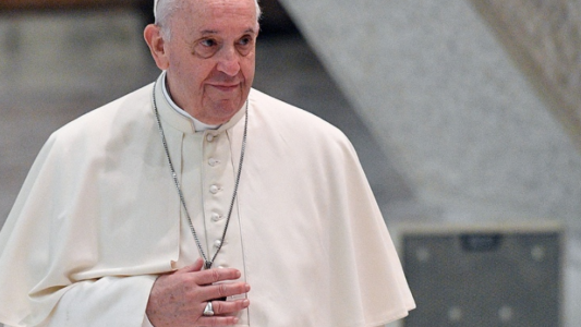 El Presidente, funcionarios y dirigentes saludaron al papa Francisco por su cumpleaños