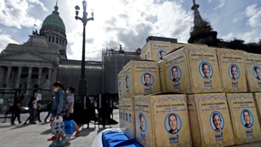 Una cooperativa venderá pan dulces a precios populares frente al Congreso