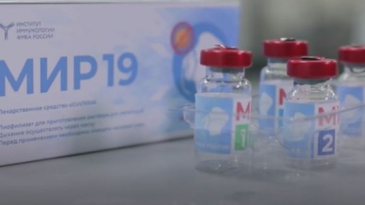 Rusia registró un medicamento universal contra todas las variantes del coronavirus