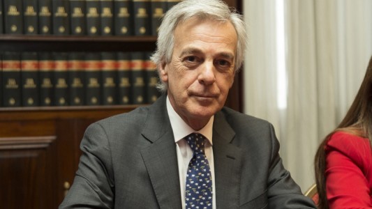 Por orden de la Corte Suprema, el juez Martín Irurzun se hará cargo de las escuchas judiciales