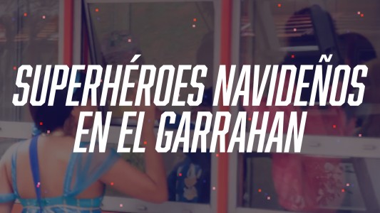 Superhéroes navideños en el Hospital Garrahan