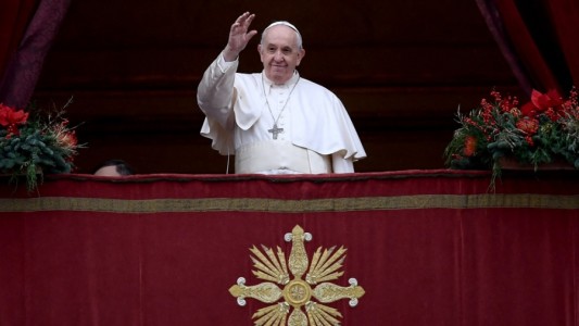 En Navidad, Francisco pidió "paz y concordia" para el mundo y diálogo