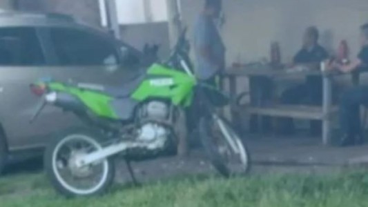 Apresan a cuatro policías correntinos por robar una oveja para hacer un asado en una comisaría