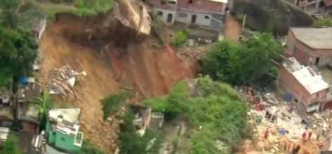 Catorce personas murieron y hay tres heridos por un desprendimiento de tierra en China