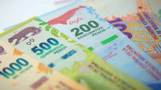 El peso argentino fue la segunda moneda más devaluada del mundo en 2021