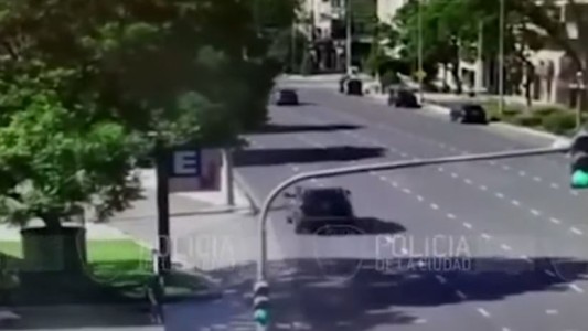 Video: así fue la fuga completa del asesino al volante en los Bosques de Palermo