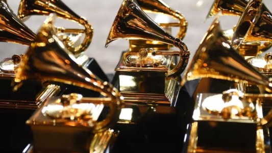 Suspendieron los Grammy 2022 por el aumento de contagios de la variante ómicron