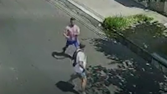 Se les plantó a los motochorros: lo ayudaron vecinos y detuvieron a los delincuentes