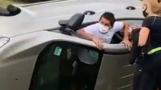 "Pulga" salvadora: Rodríguez se metió en un auto volcado para rescatar a una mujer - #FlashChat