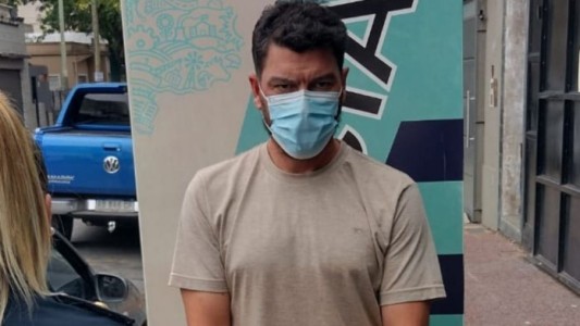 Denunció 7 veces a su expareja, él los chocó con el auto y le dio una paliza