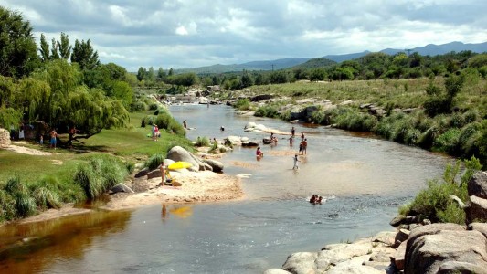 Tragedia en Córdoba: una mujer murió tras ser arrastrada por el río