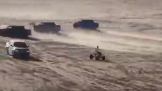 Pinamar: tres camionetas corrían una picada, atropellaron a un turista y se dieron a la fuga