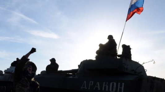 Las milicias prorrusas hirieron a un militar en el este de Ucrania