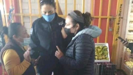 Le rompió la nariz a una nena de 12 años porque dijo que estaba mirando a su esposo