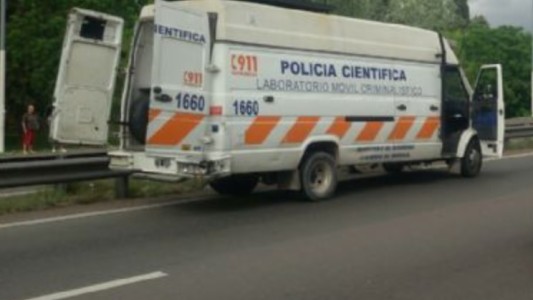 Tras sufrir el robo de su camioneta, corrió a la ruta para pedir ayuda y murió atropellado