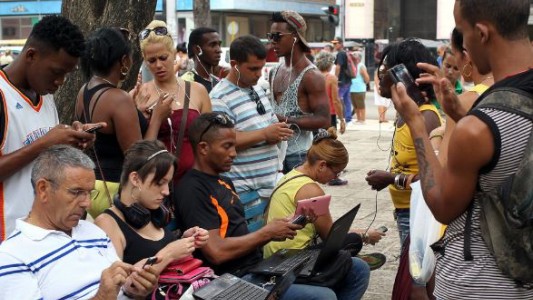 Google aterriza en Cuba con internet de alta velocidad