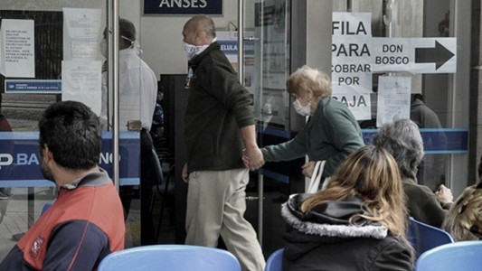 Los jubilados docentes tendrán en marzo un nuevo aumento