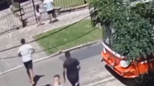 Delincuentes lo asaltaron frente a su hija y le robaron hasta el oso de peluche de la pequeña - #REC