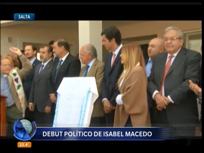 El debut político de Isabel Macedo