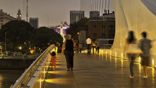 Tarifas: el Gobierno analiza quitar los subsidios a usuarios de 13 barrios del AMBA