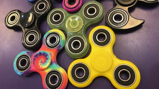 ¿Qué es el Spinner? El juguete que quieren TODOS los chicos
