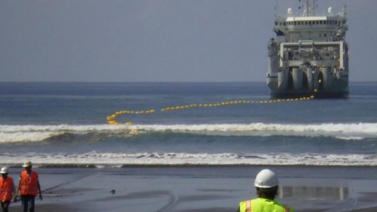 Se rompió un cable submarino en Las Toninas y anda mal Internet en todo el país