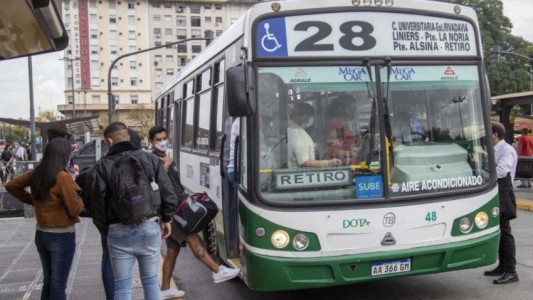 En medio de la disputa con la Ciudad, el Gobierno destinó $9.600 millones al transporte público del interior