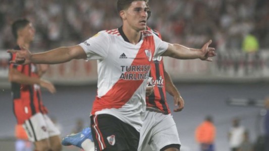 Con un hat-trick de Julián Álvarez, River goleó a Patronato en el Monumental