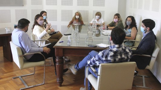 Firmarán convenio para mejorar la entrega de medicamentos del Banco de Drogas oncológicas