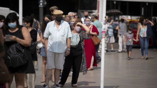 Reportan 4.450 contagios y 93 fallecidos en las últimas 24 horas.