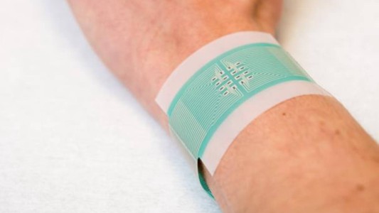 Diabetes: crean un parche que mide el nivel de glucosa