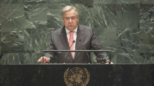 El jefe de la ONU le pidió a Putin "en nombre de la humanidad" que sus tropas vuelvan a Rusia