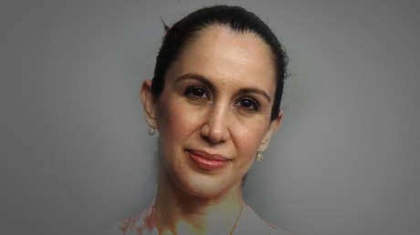 Una maestra le mandó un video porno propio a 200 alumnos