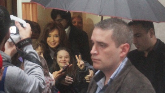 Dura carta de Aníbal Fernández contra Cristina: "No se puede hacer campaña con el culo en la mano"