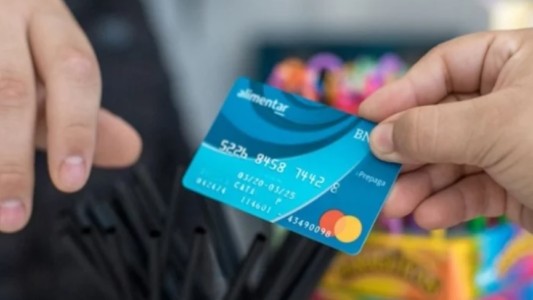 Benficiarios de AUH y AUE recibirán un pago extra para leche y alimentos