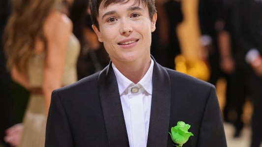 Elliot Page publicará un libro sobre su proceso de transición de género