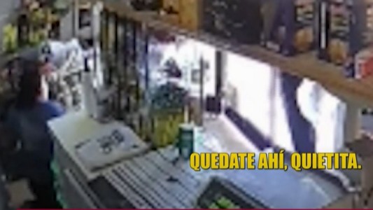 De rodillas ante el ladrón: "Necesito trabajar"