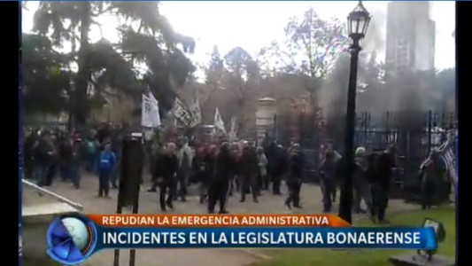 Gobierno bonaerense defiende la Emergencia Administrativa: "No se puede trabajar así en pleno siglo XXI"