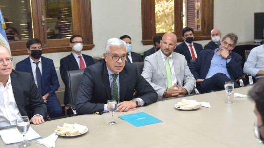 El Gobierno niega que vaya a subir las retenciones al campo