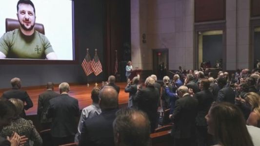 Zelenski comparó el conflicto Rusia-Ucrania con el 11 de septiembre y solicitó cerrar el espacio aéreo