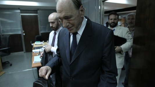 Le suspendieron la matrícula de abogado a Zaffaroni