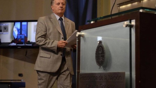 Polémica: el ministro Aranguren tiene acciones de Shell por 16 millones de pesos