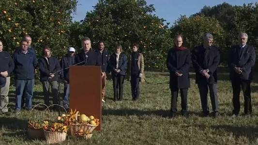 El balance de Macri en sus primeros seis meses de gobierno: "Esta transición fue difícil pero vamos por el camino correcto"