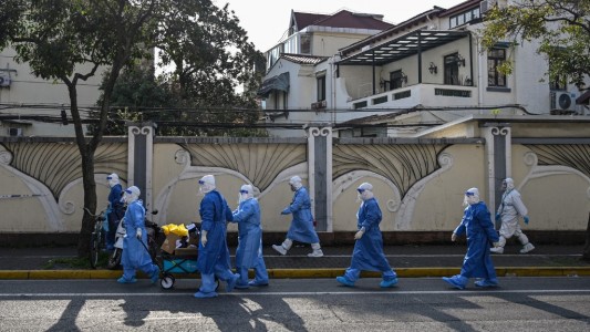 Las muertes por Covid-19 en el mundo descienden a niveles de marzo de 2020