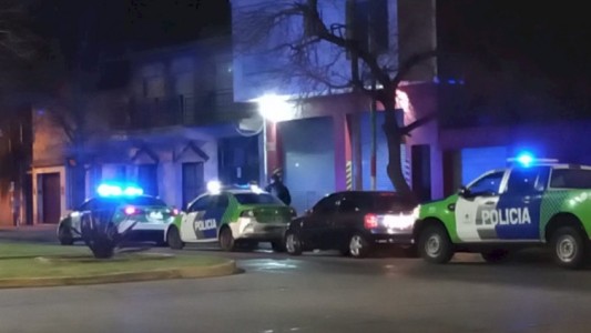 La Plata: joven de 19 años denunció que un hombre se metió en su cama cuando dormía y la violó